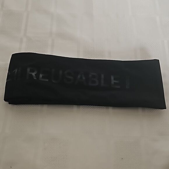 Rudsak Unisex Resueable Protective Sleeves To Store Your Fur Black - Picture 7 of 16